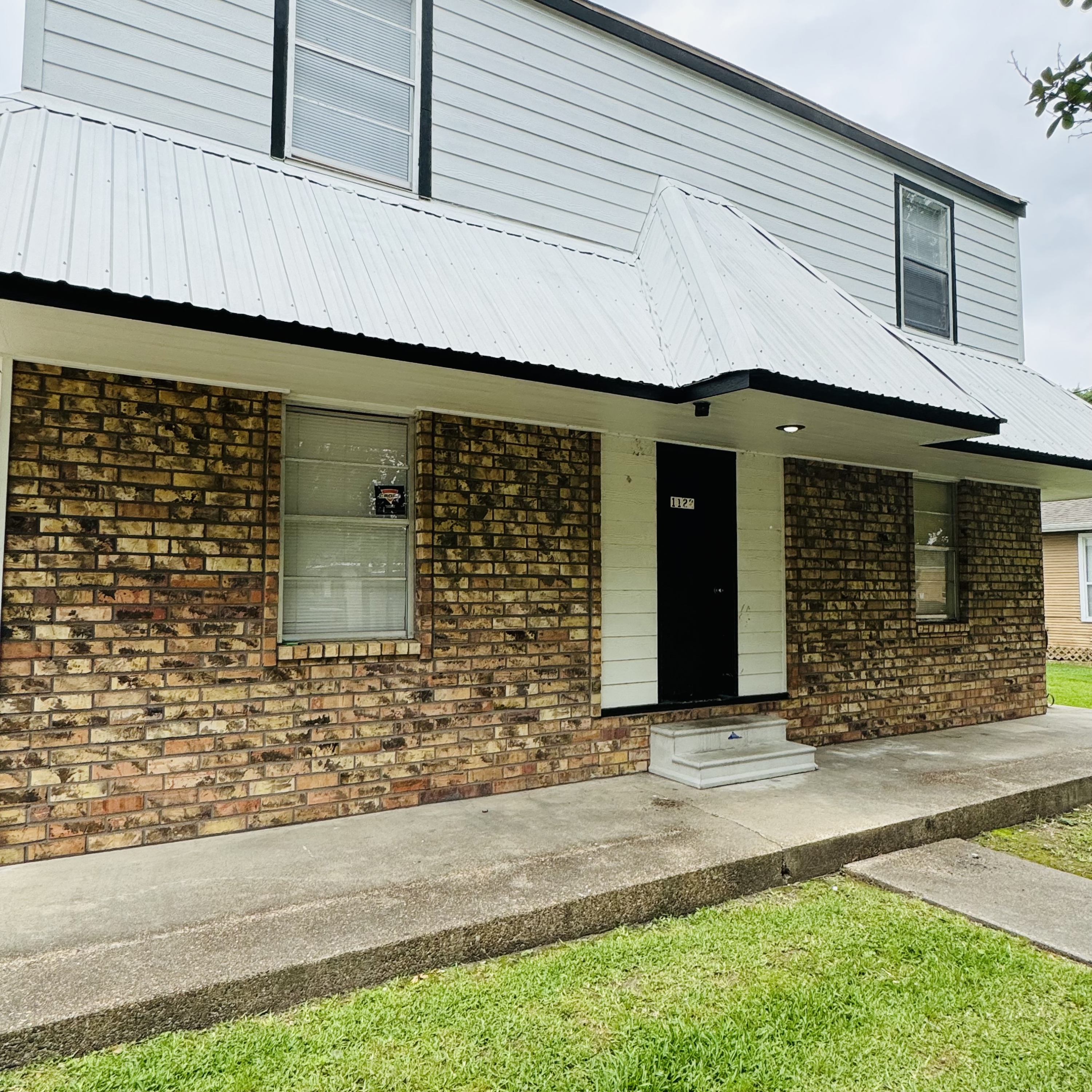 1122 Dallas St Apt 5