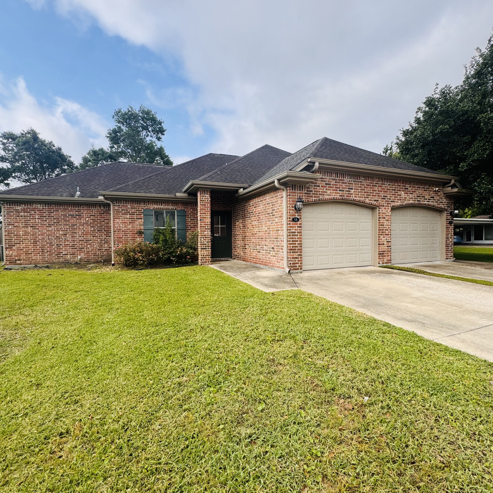 5B Concord St