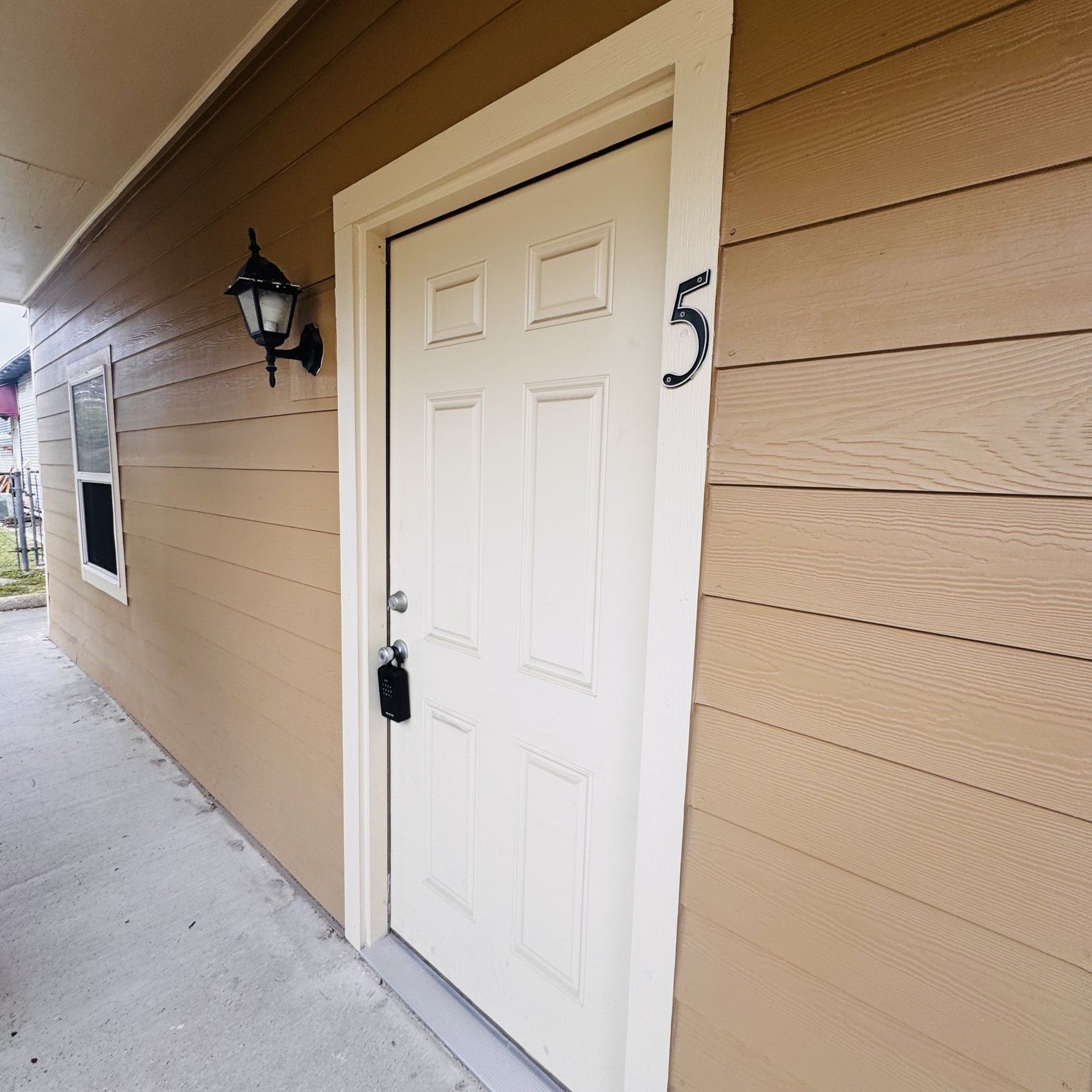 2094 Texas Ave Apt 5